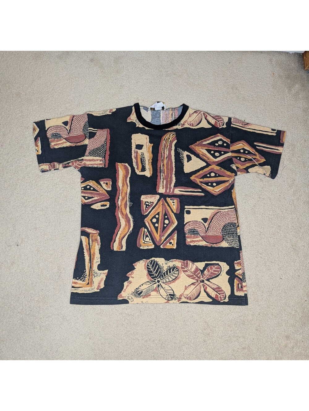 VTG 90s And How! Brand All Over Casual Design Graphic Tee